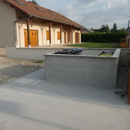 Vila Le Logis Du Der Giffaumont-Champaubert Exteriér fotografie
